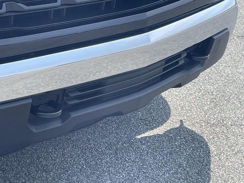 Used 2024 Chevrolet Silverado 1500 LT image 10