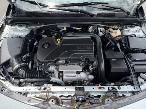 Used 2022 Chevrolet Malibu LT FWD image 31