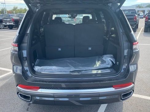 New 2025 Jeep Grand Cherokee L Summit AWD/4WD image 6