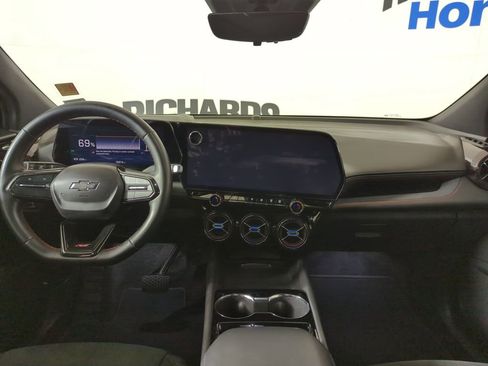 Used 2024 Chevrolet Blazer EV RS image 10