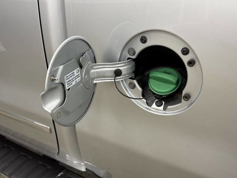 Used 2019 GMC Sierra 2500 SLT w/ Duramax Plus Package image 46