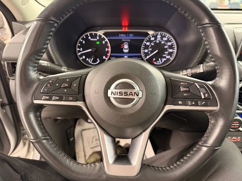 Used 2021 Nissan Sentra SV FWD image 16