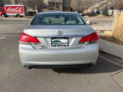 Used 2012 Toyota Avalon image 7