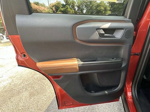 Used 2023 Ford Bronco Sport Outer Banks w/ Tech Package image 22