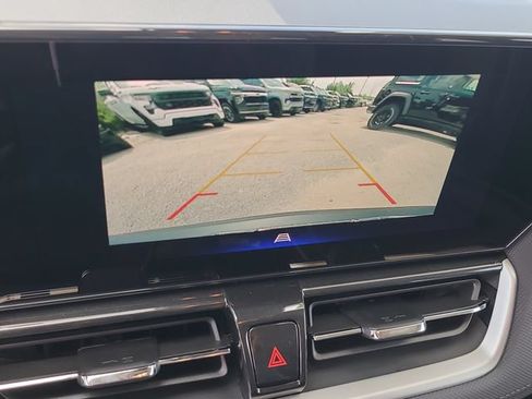 New 2026 Chevrolet TrailBlazer LT w/ Midnight Edition FWD image 28