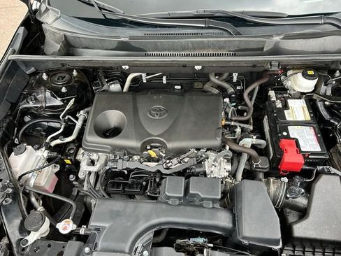 Used 2024 Toyota RAV4 LE image 27