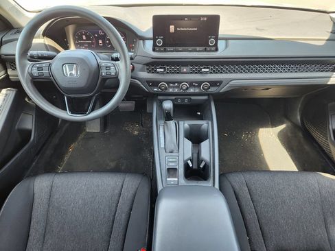 Used 2023 Honda Accord EX image 11