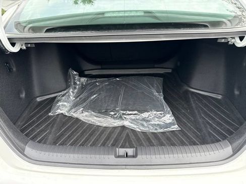 Used 2023 Honda Accord EX-L image 37