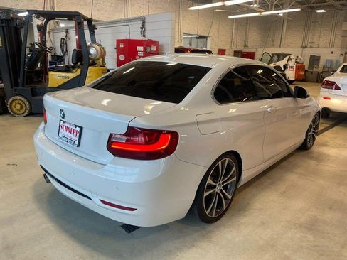Used 2016 BMW 228i Coupe image 3