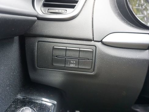 Used 2018 MAZDA CX-9 Sport FWD image 4