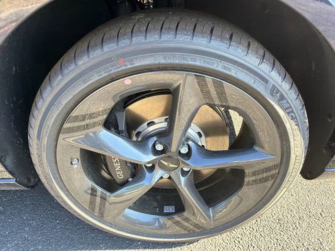 New 2026 Genesis GV70 2.5T Sport Prestige AWD/4WD image 12