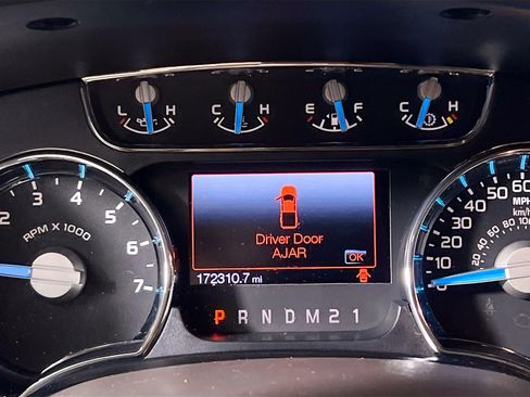 Used 2013 Ford F150 Lariat w/ Mid Equipment Group image 23