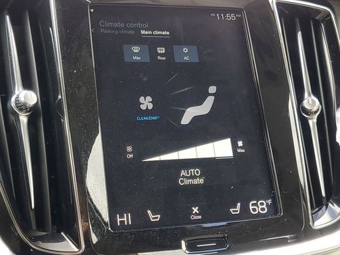 Used 2020 Volvo S60 T6 Momentum image 25