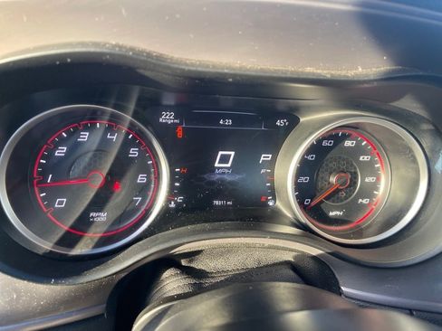 Used 2023 Dodge Charger SXT image 11