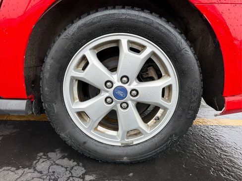 Used 2016 Ford Transit Connect XLT image 22