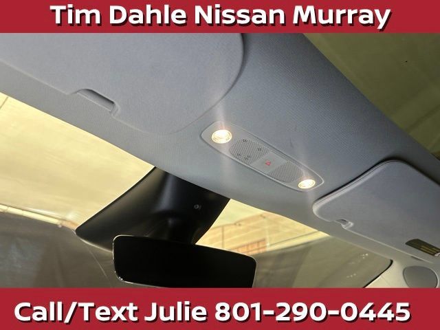 Used 2023 Tesla Model Y Long Range AWD/4WD image 31