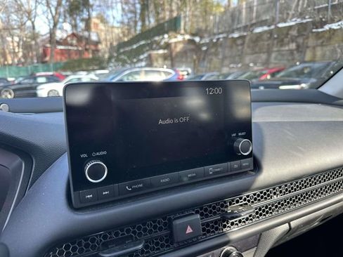 Used 2023 Honda HR-V LX image 23