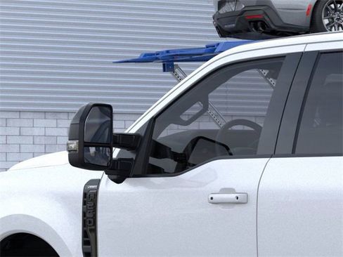 New 2026 Ford F250 Lariat w/ Black Appearance Package image 20