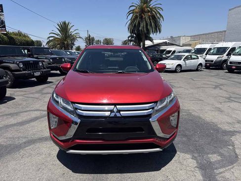 Used 2018 Mitsubishi Eclipse Cross SEL AWD/4WD image 2