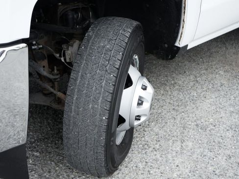 Used 2018 Chevrolet Silverado 3500 W/T RWD image 37