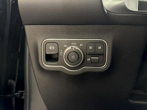 Certified 2026 Mercedes-Benz GLB 250 image 22