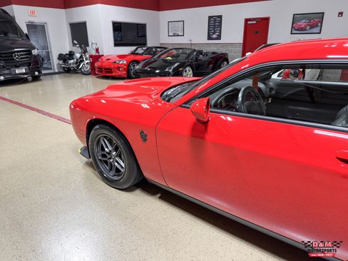 Used 2023 Dodge Challenger SRT Hellcat Redeye RWD image 36