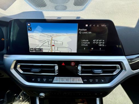 Used 2020 BMW 330i xDrive Sedan w/ Executive Package image 31