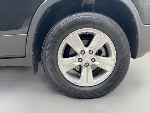 Used 2019 Chevrolet Trax LS AWD/4WD image 31