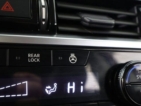 Used 2023 Nissan Pathfinder SL w/ Lighting Package (N92) image 55