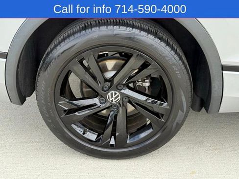 Used 2023 Volkswagen Tiguan SE R-Line FWD image 8