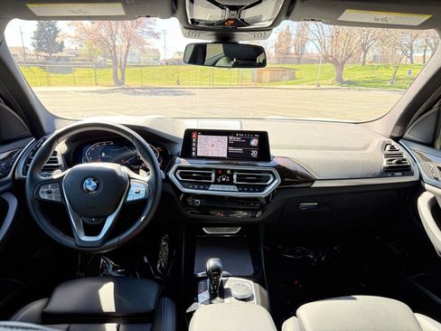 Used 2024 BMW X3 xDrive30i w/ Convenience Package image 11