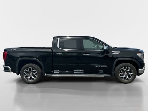 Used 2024 GMC Sierra 1500 SLT w/ SLT Premium Plus Package image 7
