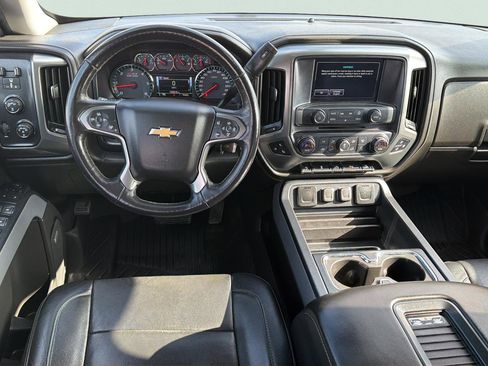 Used 2018 Chevrolet Silverado 1500 LTZ Z71 w/ LTZ Plus Package image 14