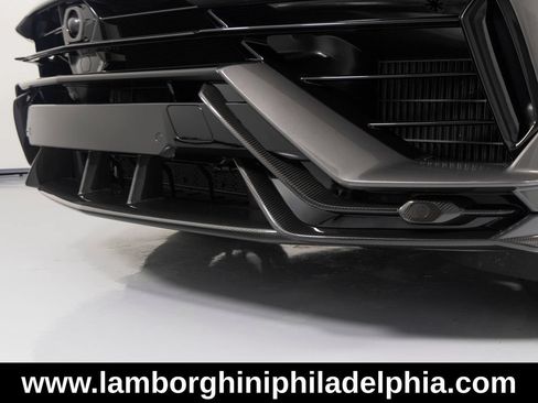 Used 2024 Lamborghini Urus Performante AWD/4WD image 49