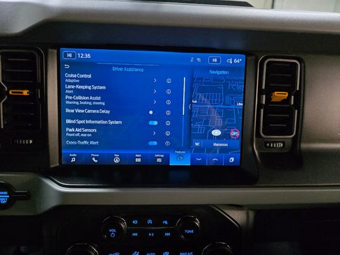 Used 2022 Ford Bronco Badlands image 29