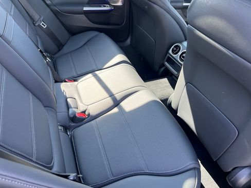 Certified 2026 Mercedes-Benz C 300 4MATIC Sedan image 18