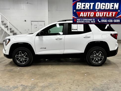 Used 2026 GMC Terrain AT4 AWD/4WD image 4