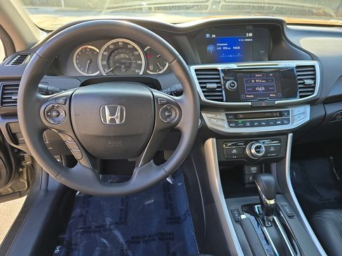 Used 2013 Honda Accord EX-L image 18