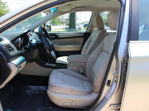 Used 2017 Subaru Legacy 2.5i Premium AWD/4WD image 14