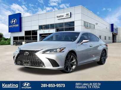 Used 2019 Lexus ES 350 F Sport w/ Accessory Package 2