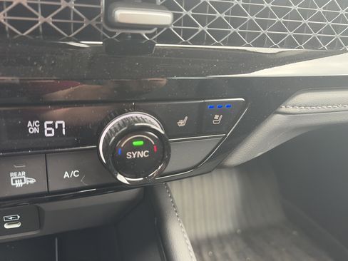 Used 2025 Honda Accord Touring image 30