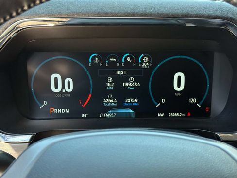Used 2021 Ford F150 Lariat w/ Equipment Group 502A High AWD/4WD image 30