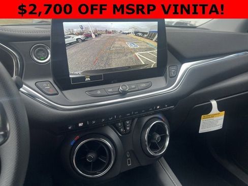 New 2025 Chevrolet Blazer LT image 12