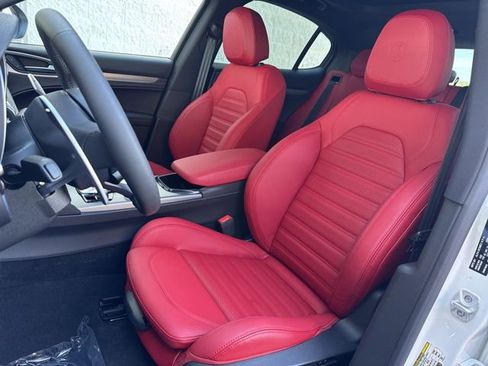 New 2026 Alfa Romeo Stelvio Sprint w/ Convenience Package image 15