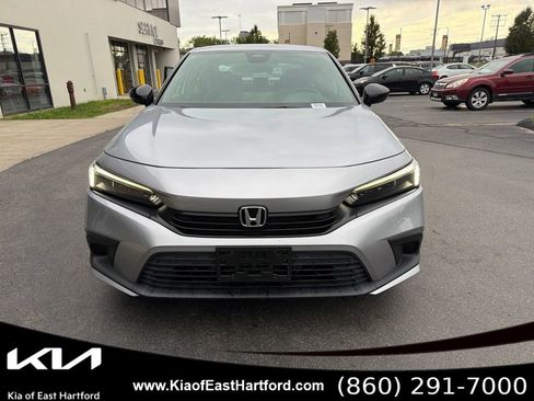 Used 2023 Honda Civic Sport image 4