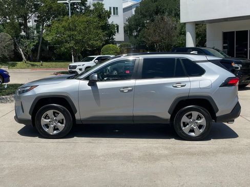 Used 2024 Toyota RAV4 XLE FWD image 3