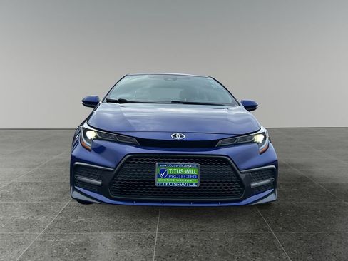 Used 2020 Toyota Corolla XSE image 2