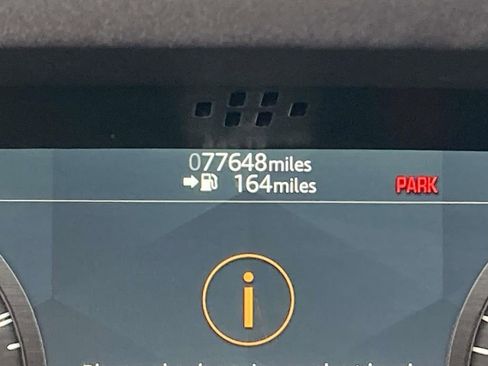 Used 2022 Land Rover Defender 110 X-Dynamic SE image 21