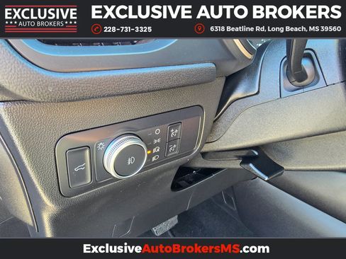 Used 2022 Ford Escape SEL image 30