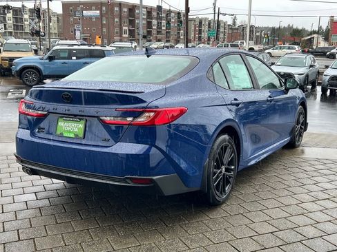 New 2026 Toyota Camry SE image 5